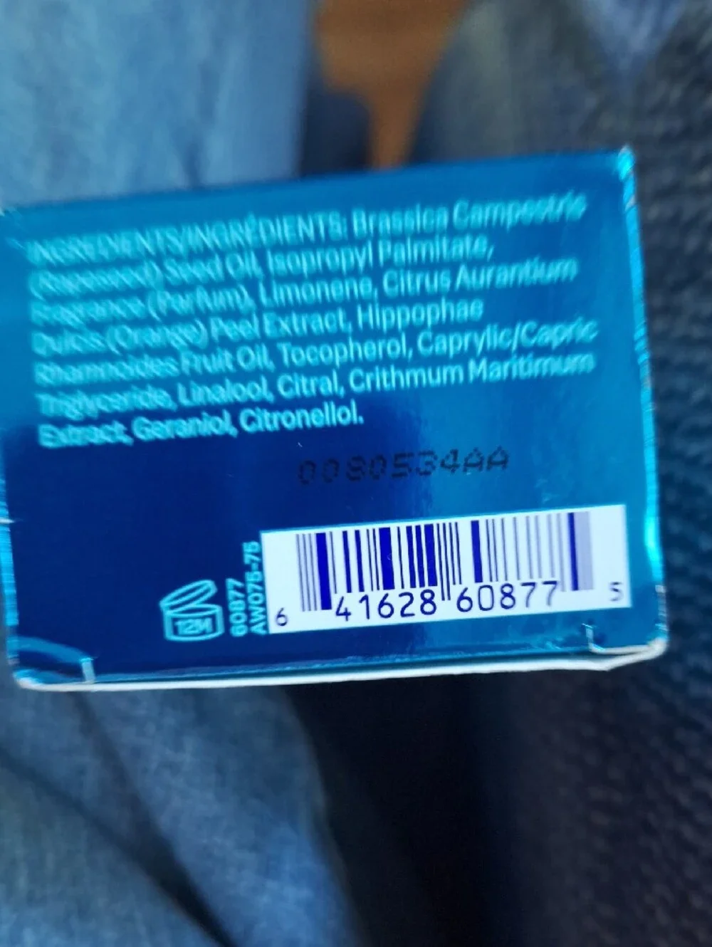 ELEMIS Cellutox Active Body Oil - Metallic Blue Box